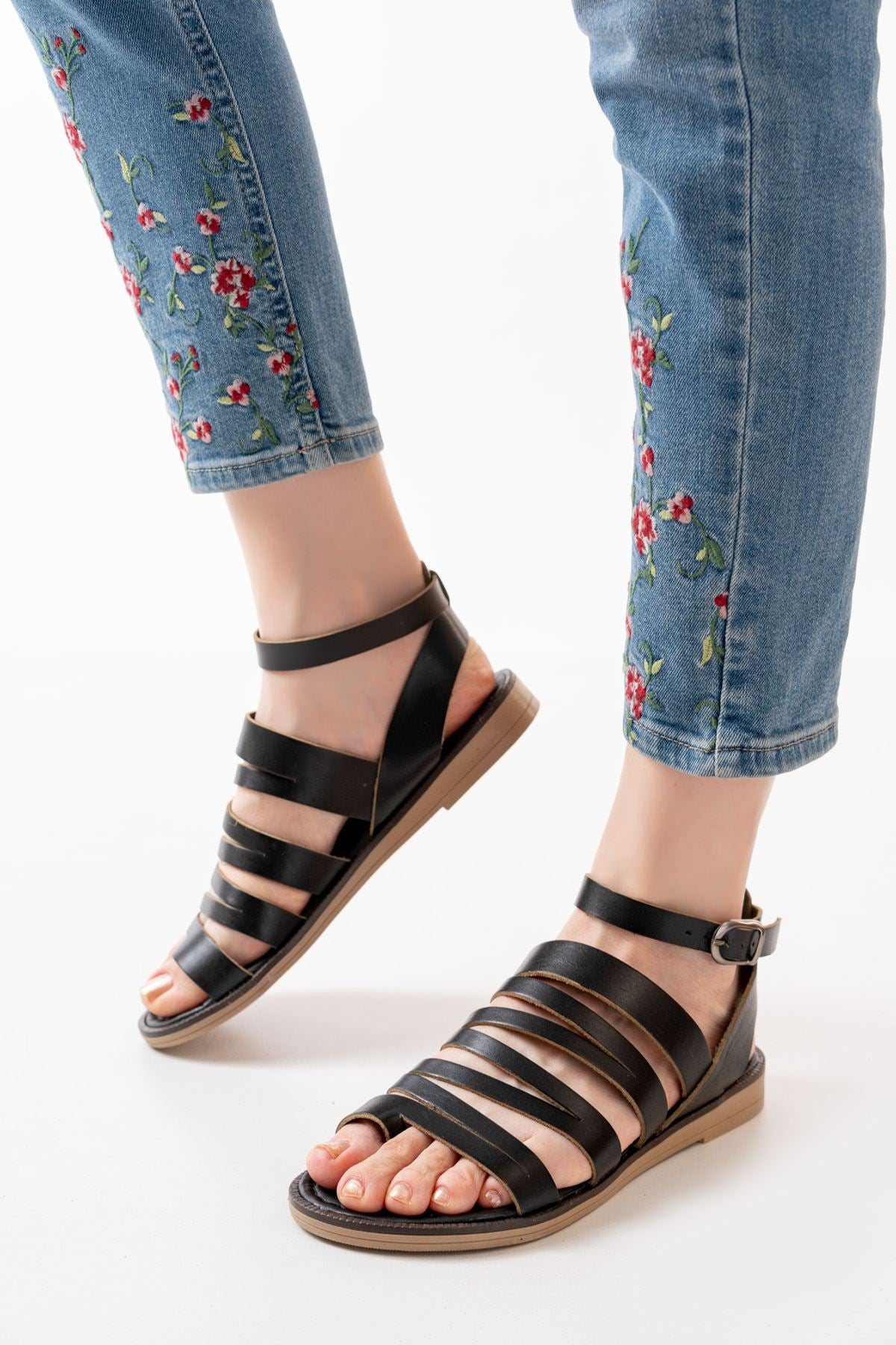 Ayakkabı Aşkı Siyah Ortopedik Hakiki Deri Kadın Sandalet