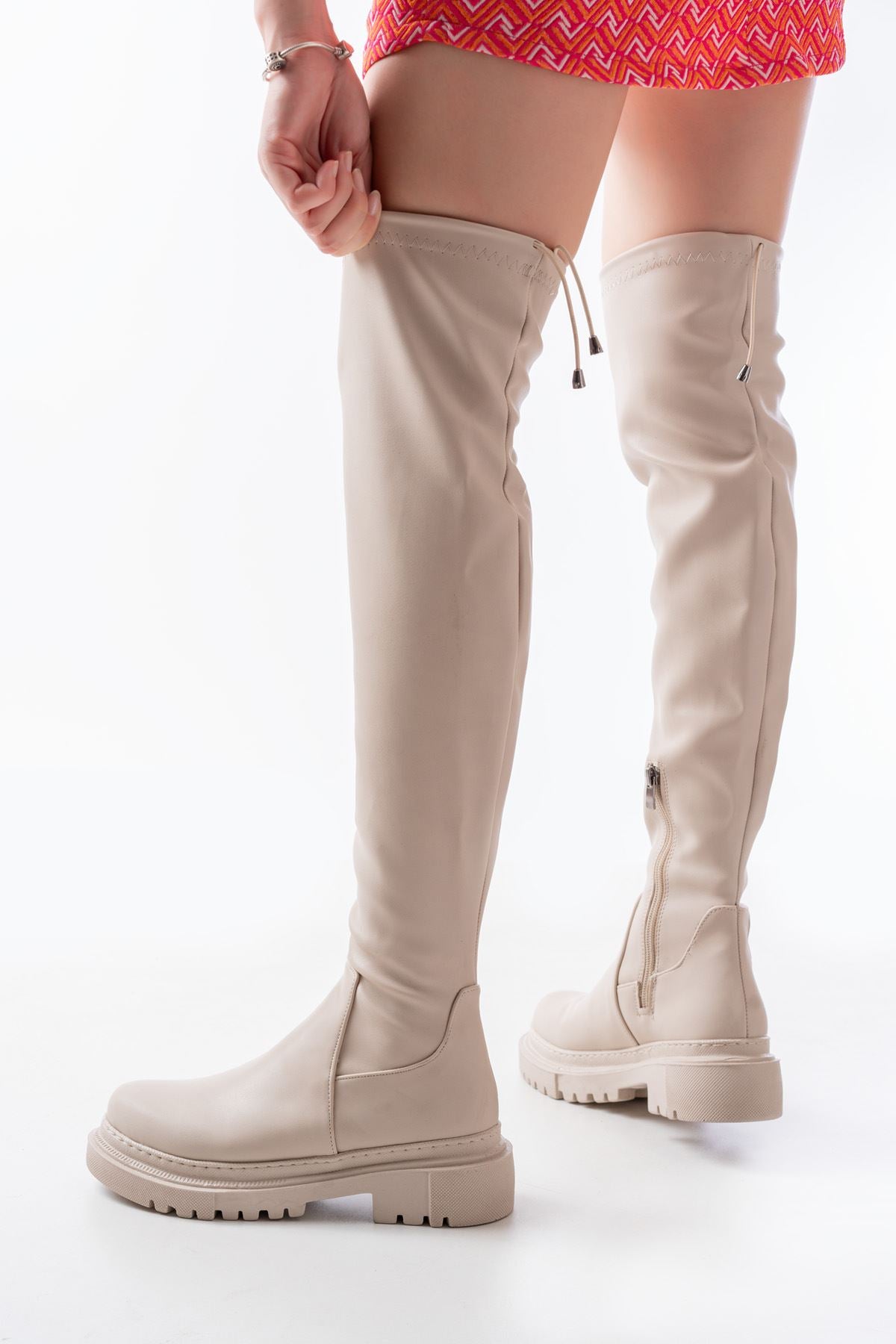 Ayakkabı Aşkı Bej Fermuarlı Diz Üstü Bağcıklı Çorap Günlük Kadın Çizme