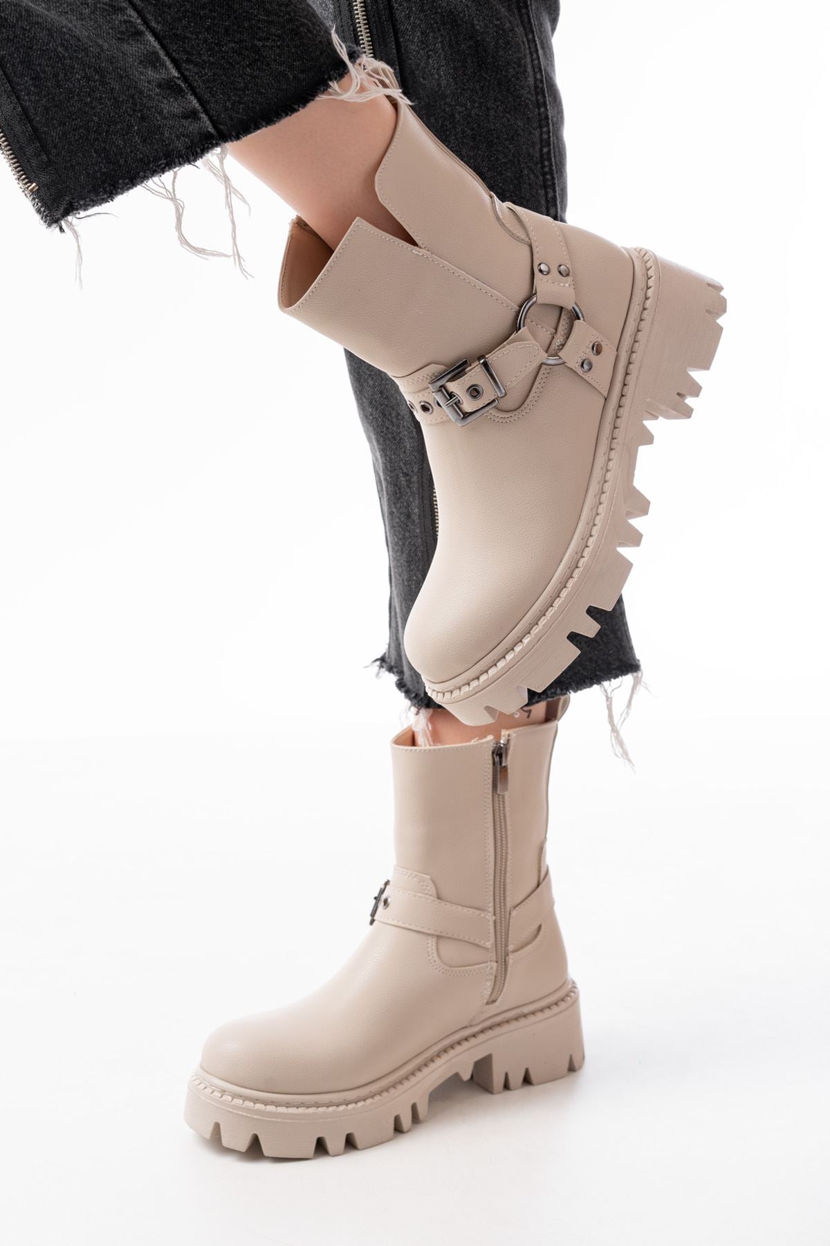 868-2015 Bej Fermuarlı Günlük Kadın Bot - Bej