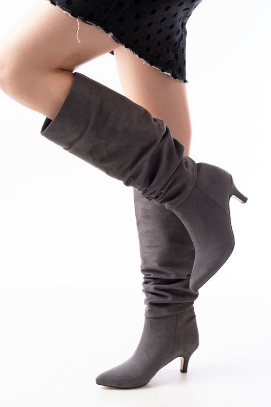 Ayakkabı Aşkı Gri Süet İnce Topuklu Günlük Bayan Çizme