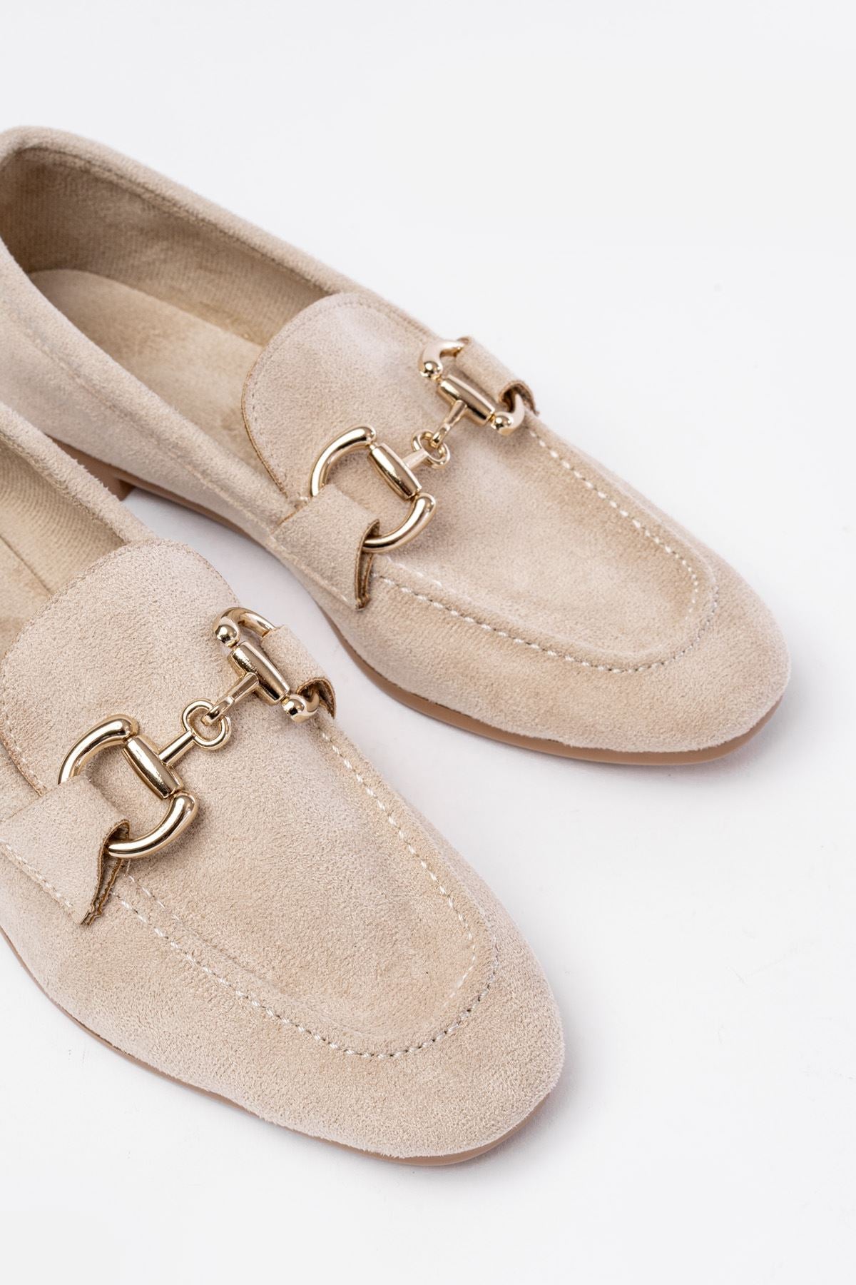 Ayakkabı Aşkı 303 Bej Süet Toka Aksesuarlı Günlük Kadın Babet