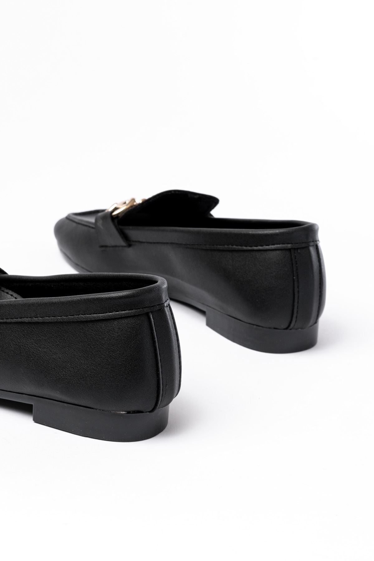 Ayakkabı Aşkı 303 Siyah Toka Aksesuarlı Günlük Kadın Babet