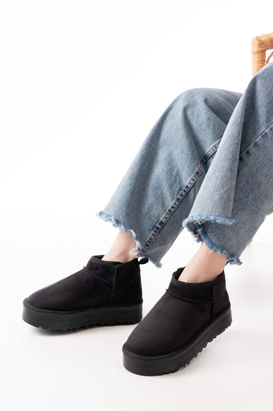 NDR-2850 Siyah Süet İçi Kürklü Kışlık Kapalı Burun Kadın Günlük Terlik - Siyah