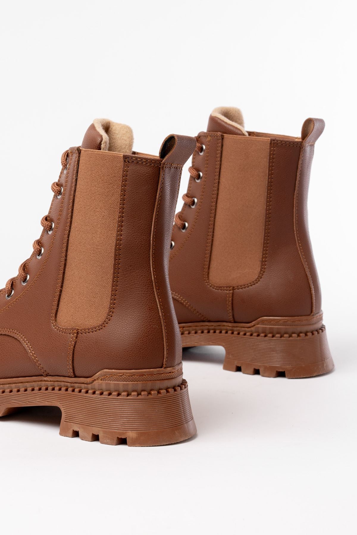 Ayakkabı Aşkı Taba Düz Topuklu Bağcıklı Lastikli Günlük Kadın Bot