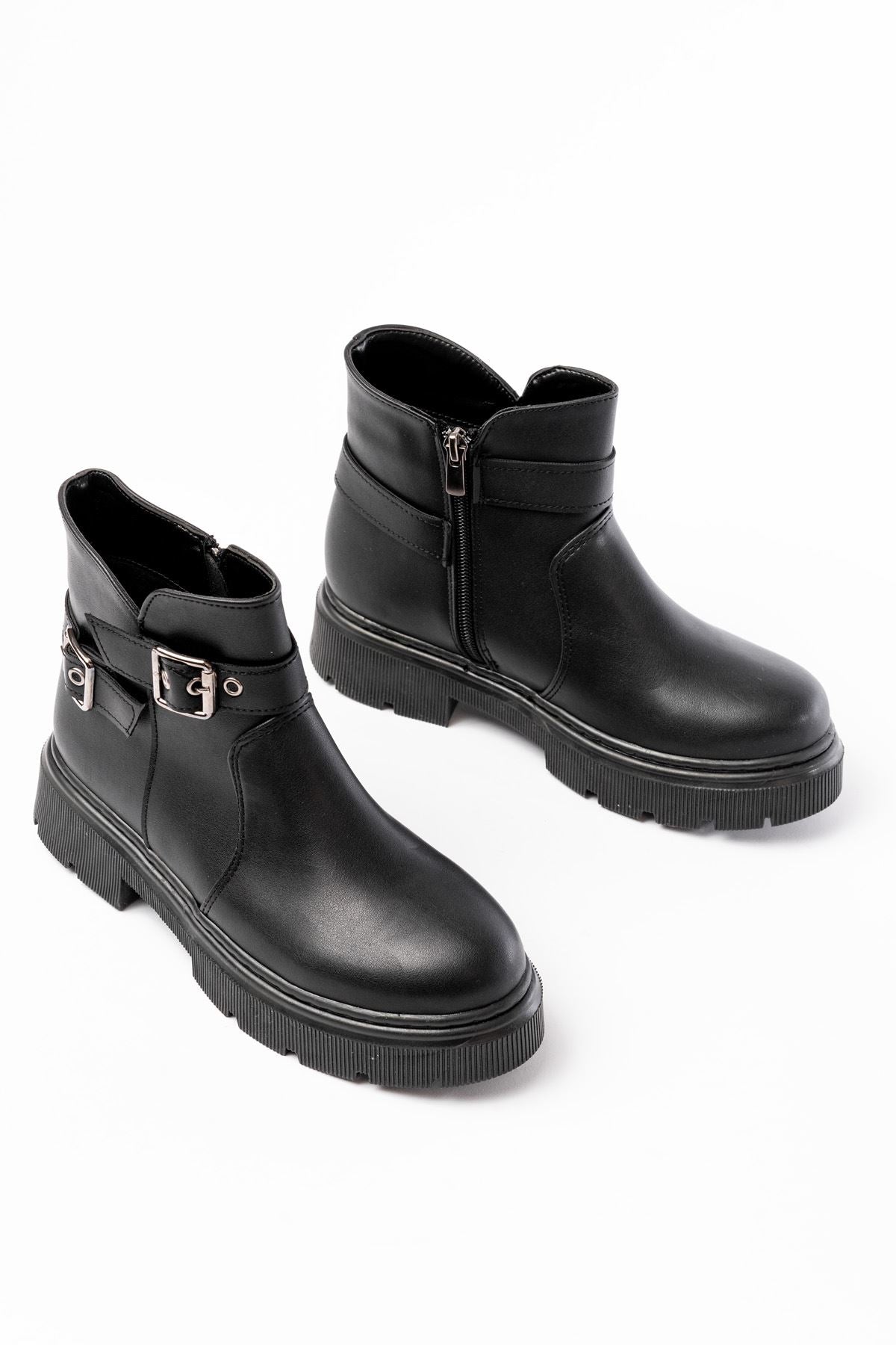 508-3037 Siyah Toka Aksesuarlı Fermuarlı  Günlük Kadın Bot - Siyah