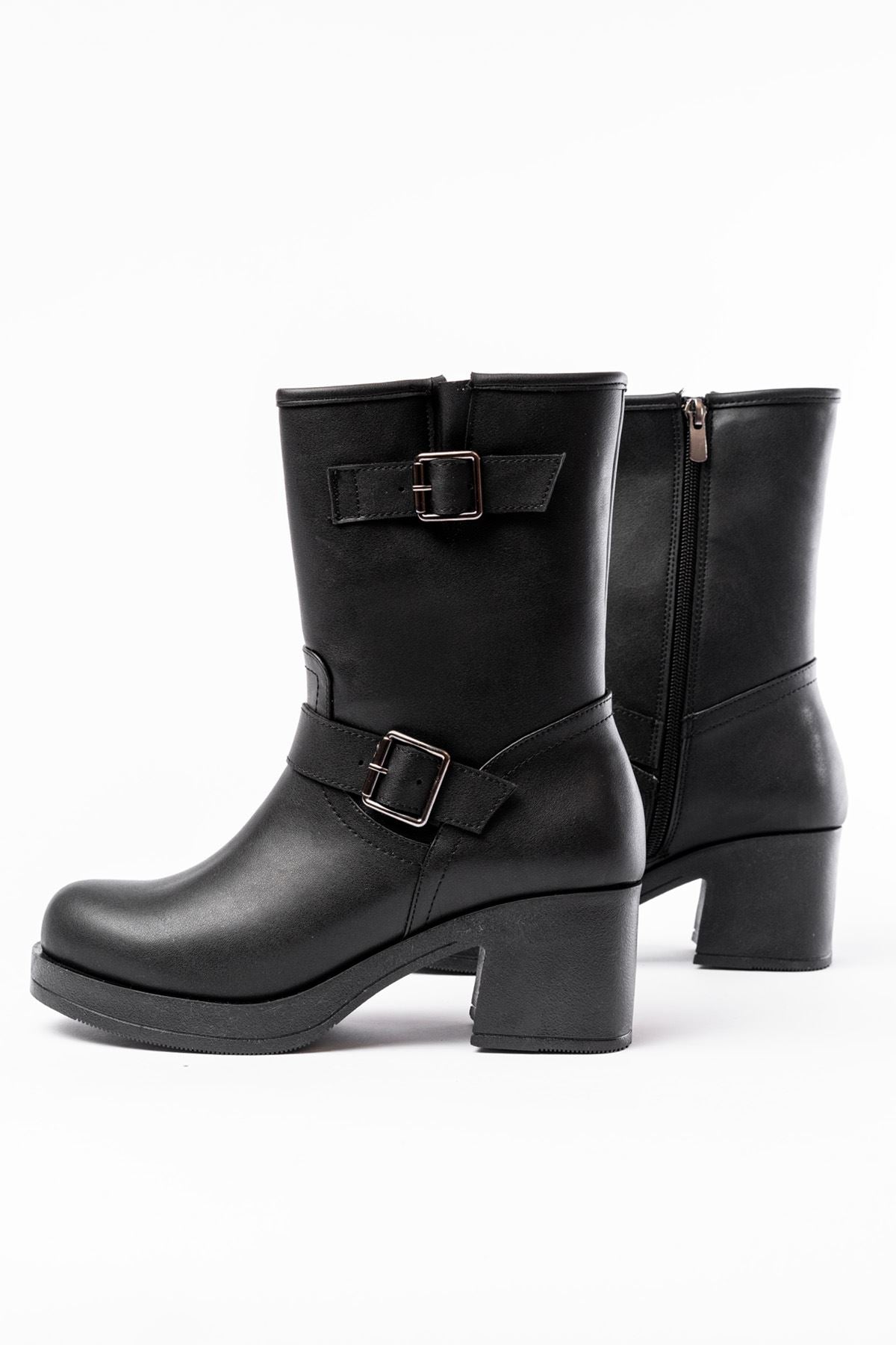 Ayakkabı Aşkı Siyah Toka Aksesuarlı Fermuarlı Kalın Topuklu Günlük Kadın Bot