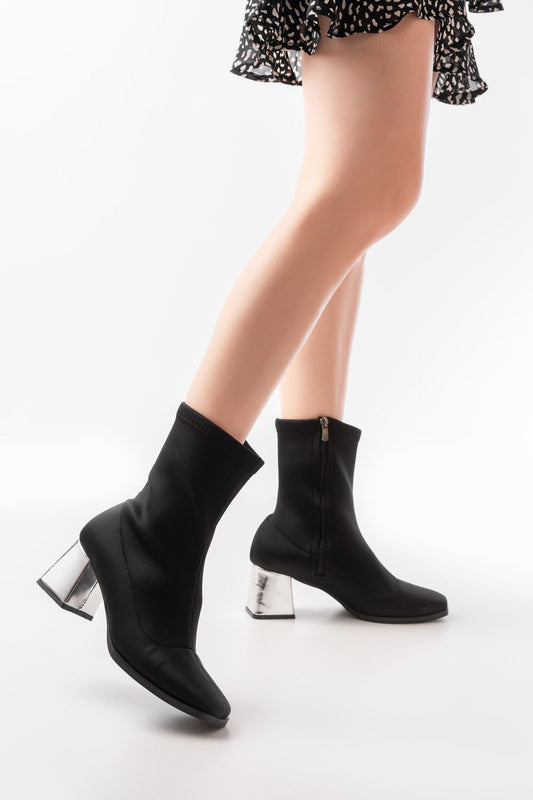 MSK-033 Dalgıç Siyah Topuklu Fermuarlı Kadın Bot - Siyah