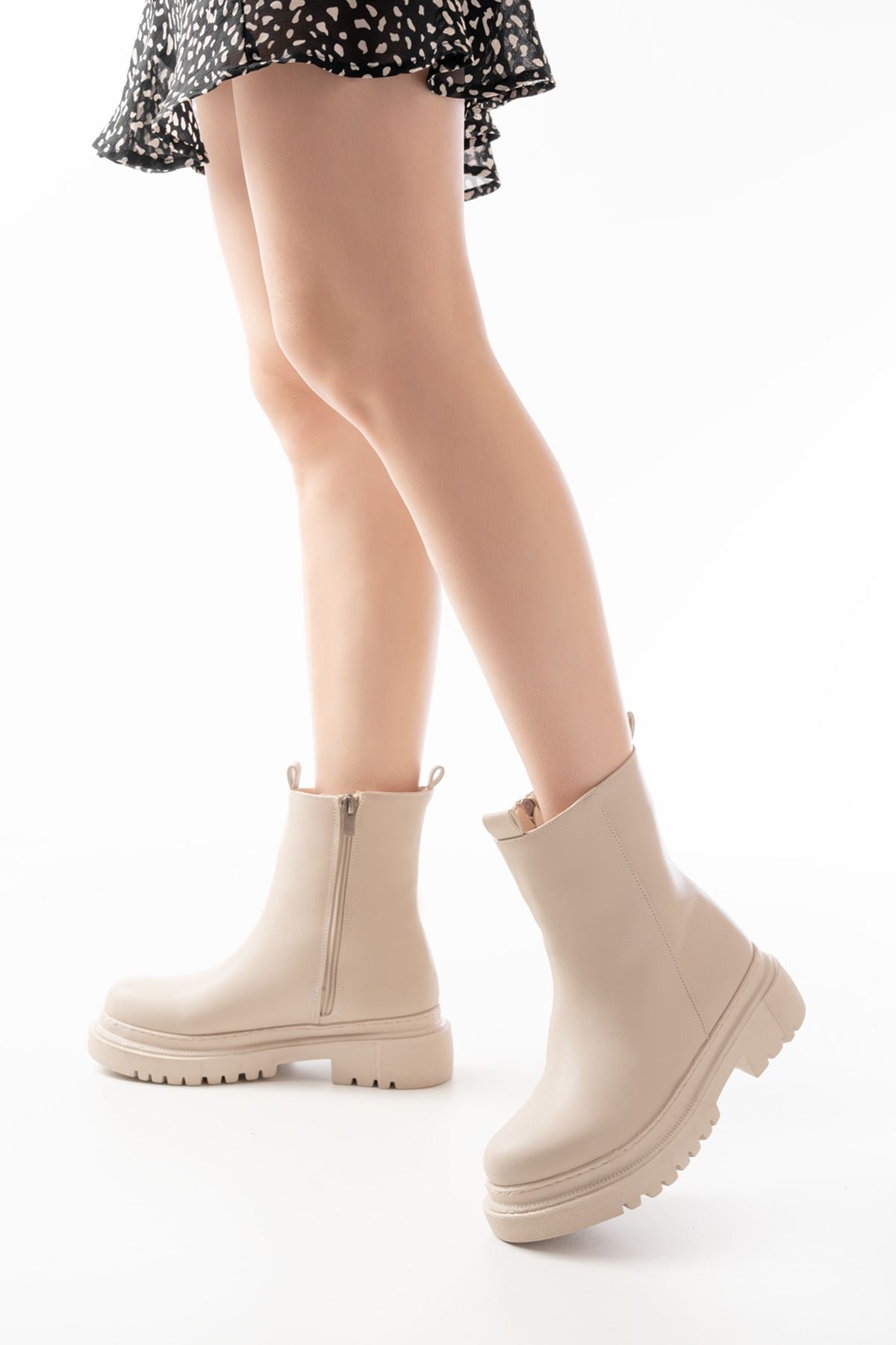 812-2012 Bej Luna Fermuarlı Günlük Kadın Bot - Bej