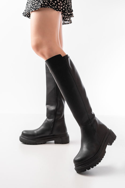 812-300 Siyah Fermuarlı Günlük Kadın Çizme - Siyah