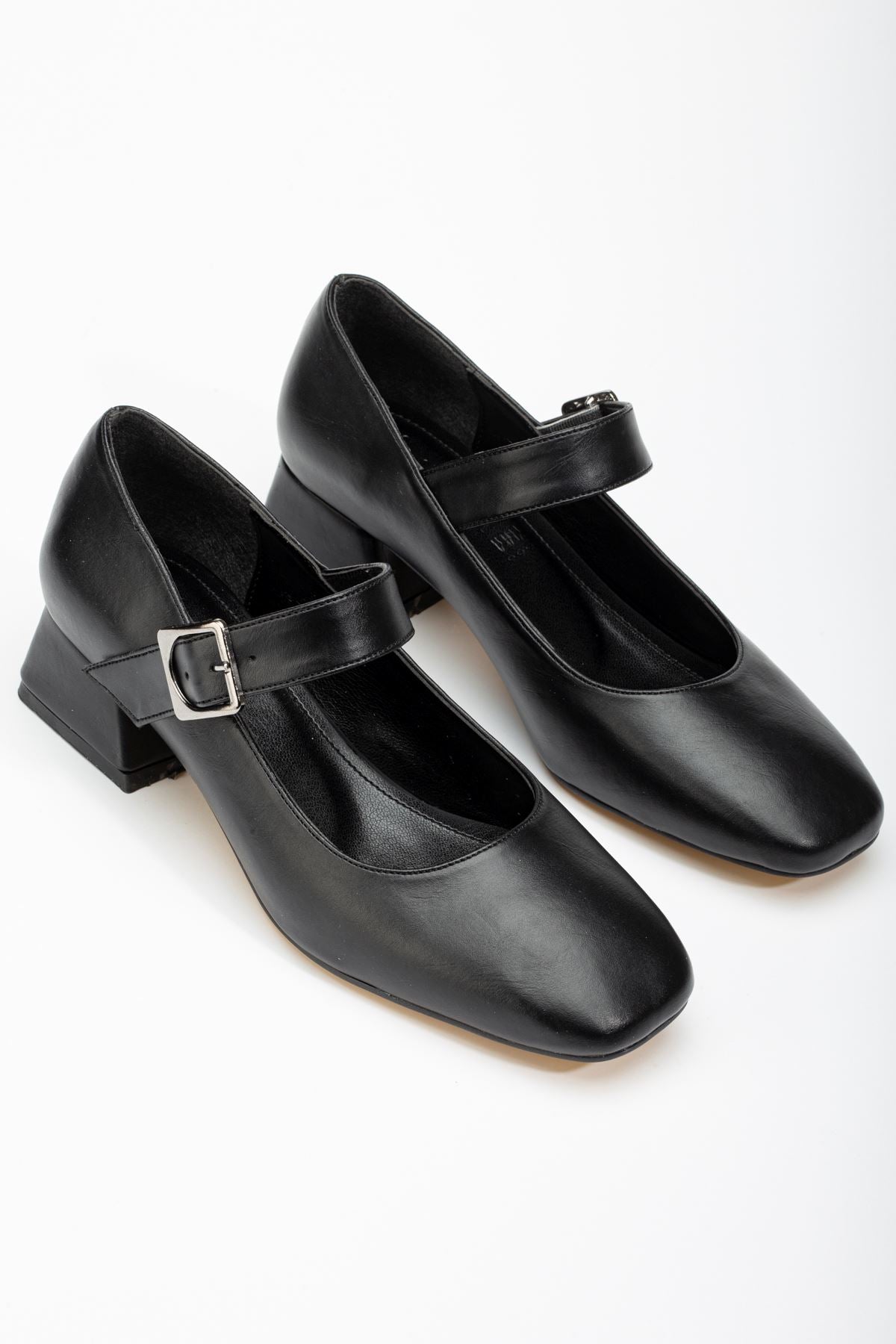 Ayakkabı Aşkı Siyah Günlük 4 cm Topuklu Bayan Ayakkabı