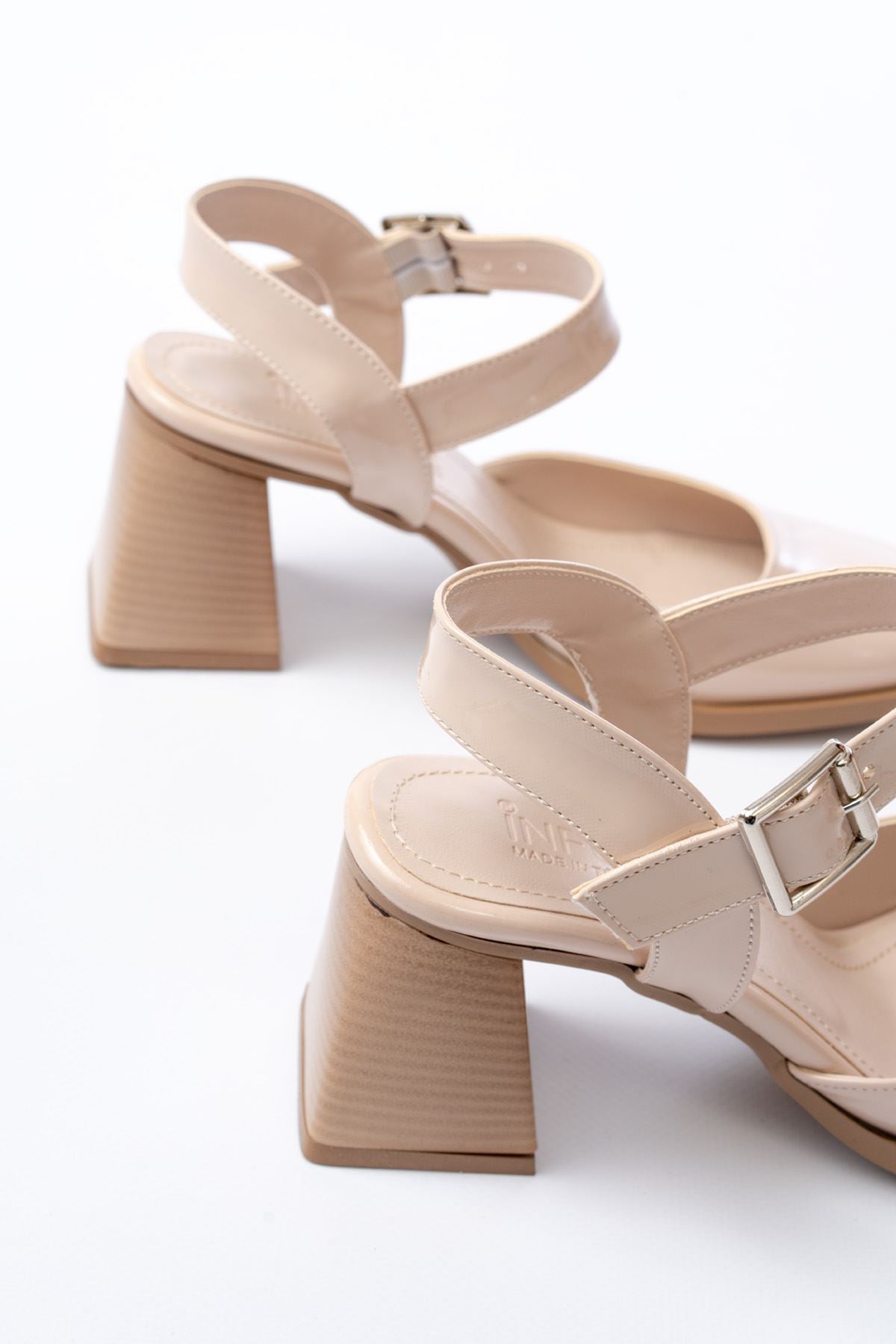 Ayakkabı Aşkı İNF-40450 Bej Rugan Günlük Arkası Açık Topuklu Bayan Ayakkabı