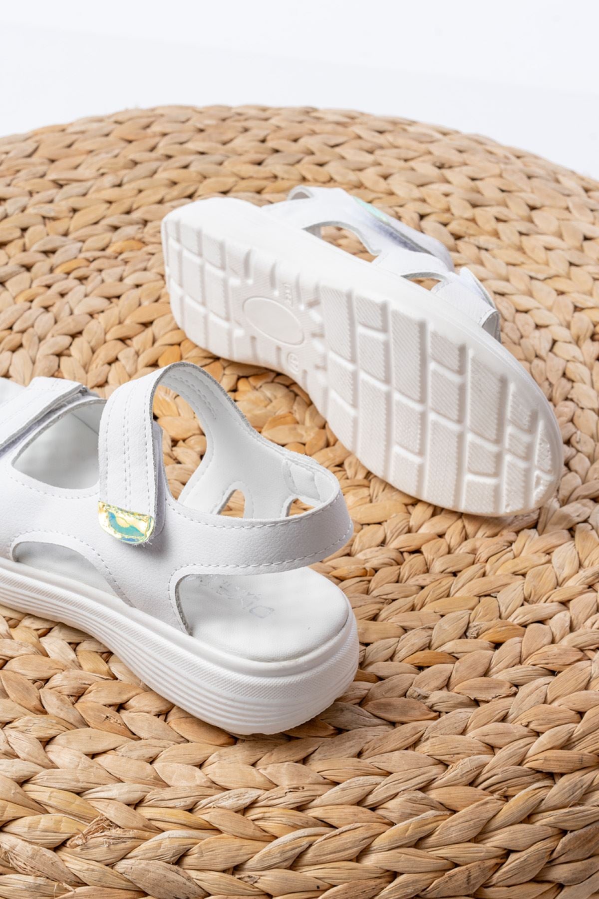 Ayakkabı Aşkı Beyaz Baret Cırtlı Dikişli Günlük Kadın Sandalet