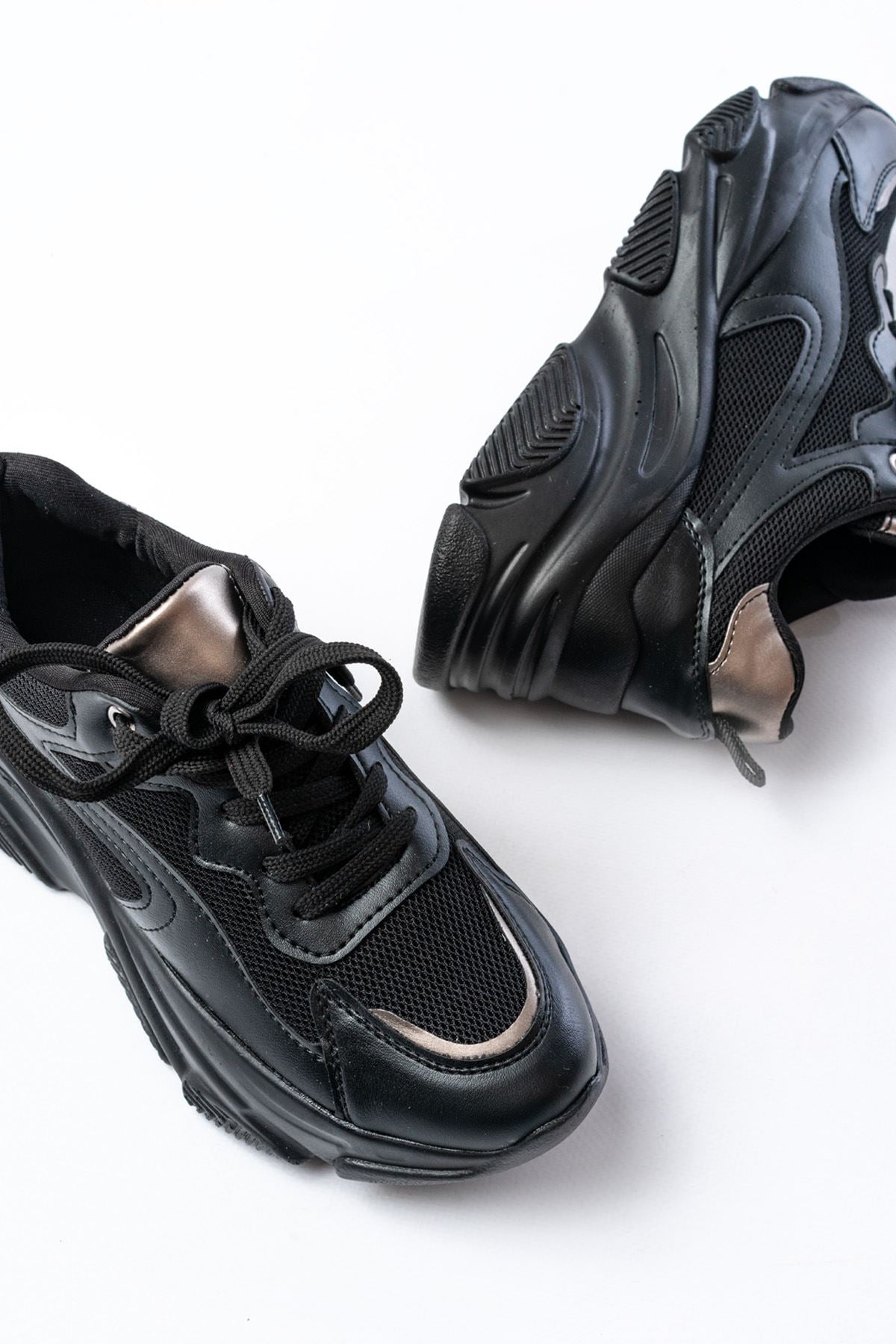 Ayakkabı Aşkı Siyah Platin Bağcıklı Fileli Günlük Spor Ayakkabı