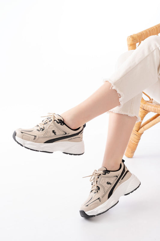 Ayakkabı Aşkı Bej Günlük Bağcıklı Siyah Desenli Yazlık Spor Ayakkabı