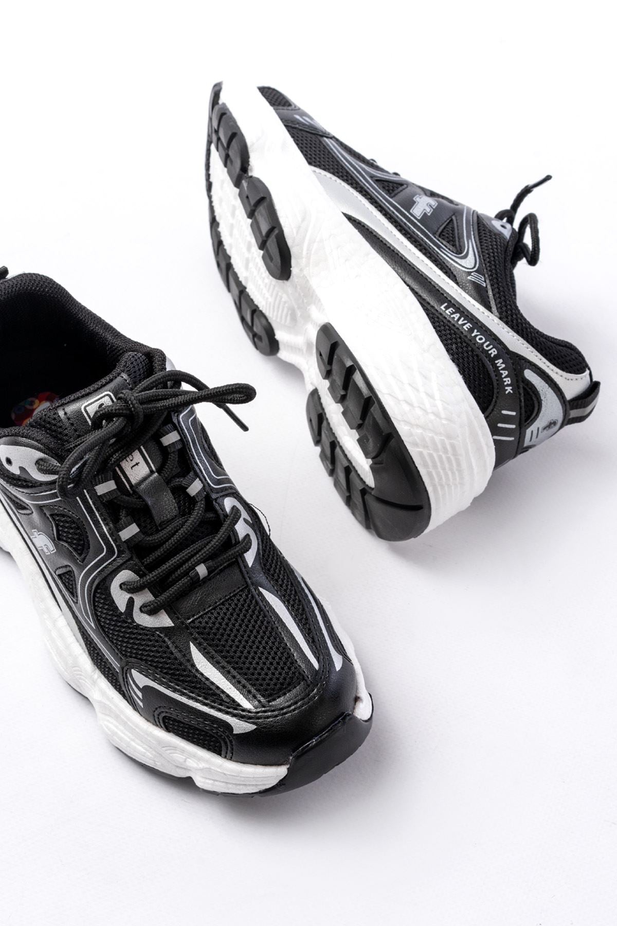 Ayakkabı Aşkı Siyah Günlük Bağcıklı Beyaz Tabanlı Yazlık Spor Ayakkabı