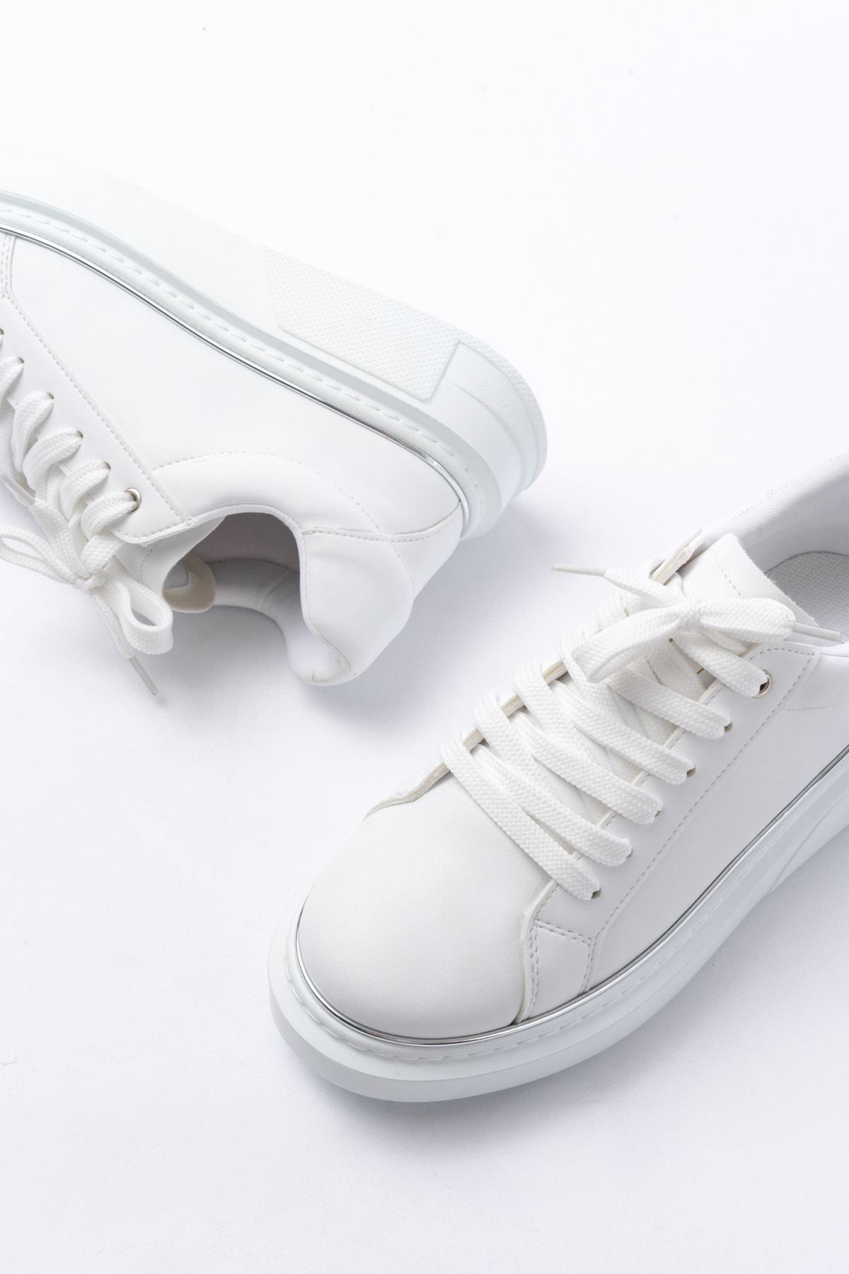 Ayakkabı Aşkı Beyaz Gümüş Bağcıklı Dikişli Günlük Spor Ayakkabı