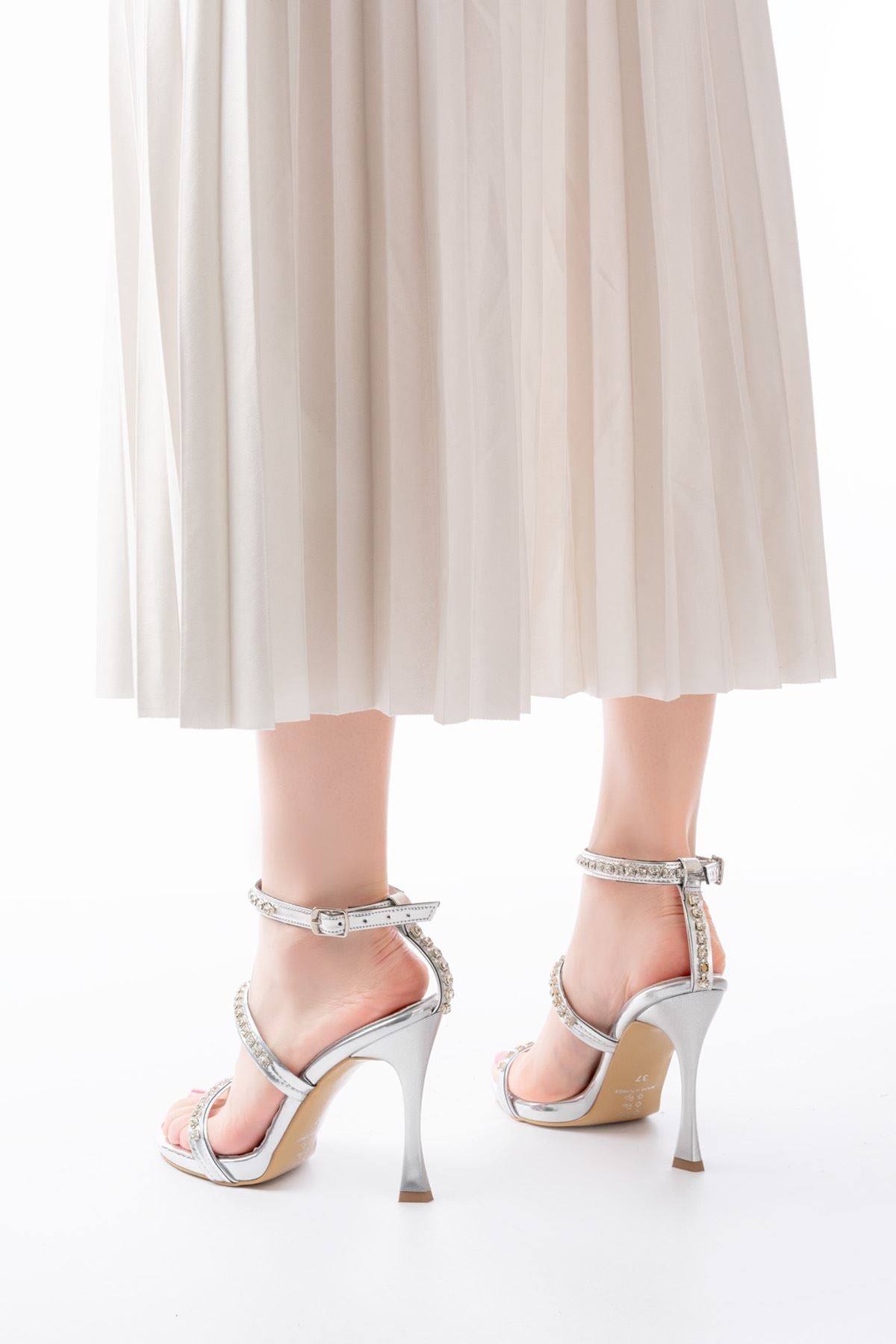 Ayakkabı Aşkı Gümüş Taşlı Platformlu Topuklu Kadın Ayakkabı