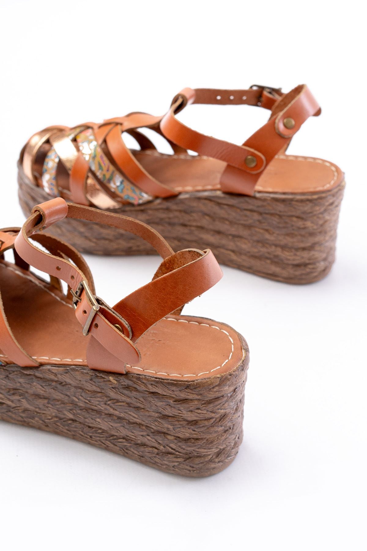 Ayakkabı Aşkı Taba Garni Ortopedik Hakiki Deri Dolgu Kadın Sandalet