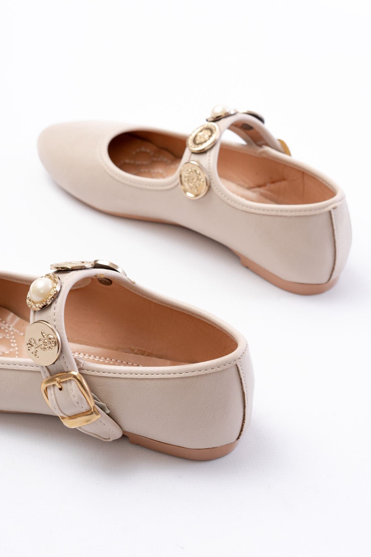 Ayakkabı Aşkı İNF-6363 Bej Baret Tokalı Günlük Bayan Ayakkabı