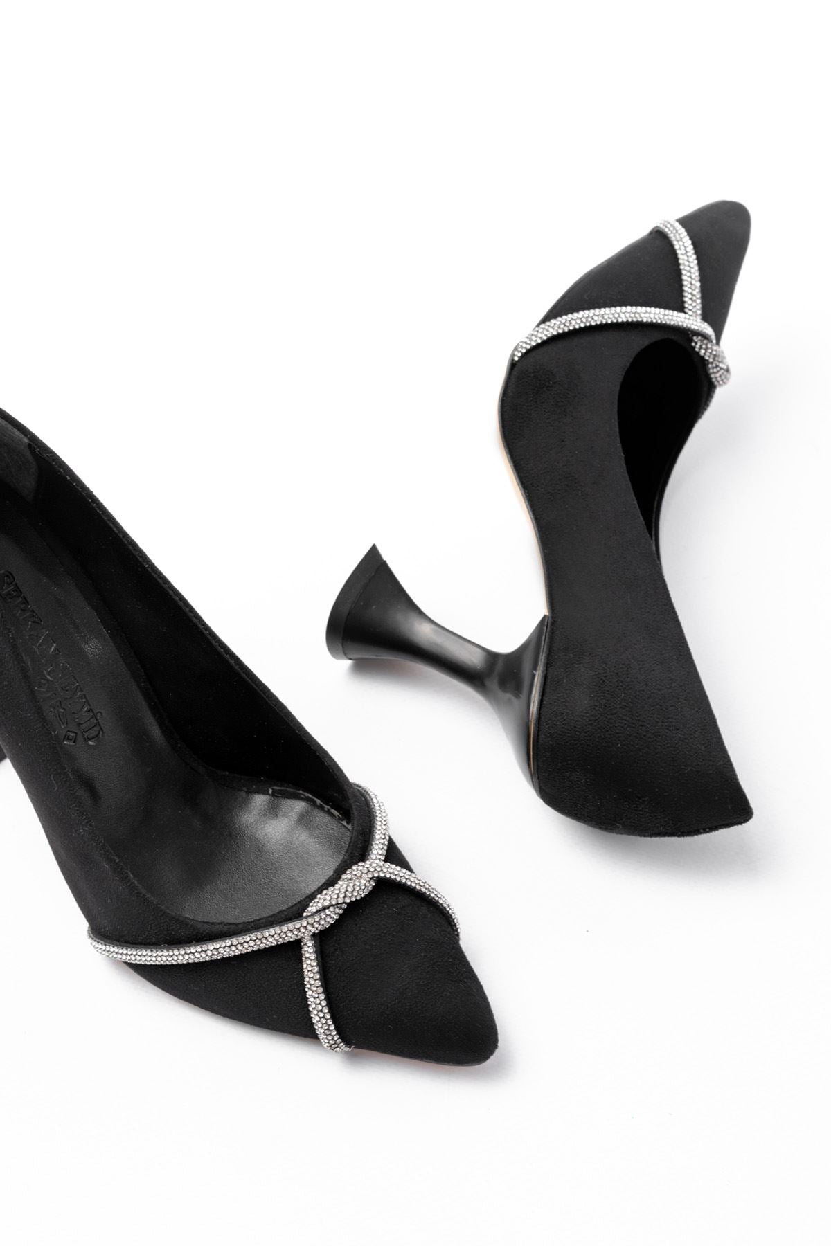 Ayakkabı Aşkı Siyah Süet Günlük Sarmal Taşlı Topuklu Kadın Ayakkabı