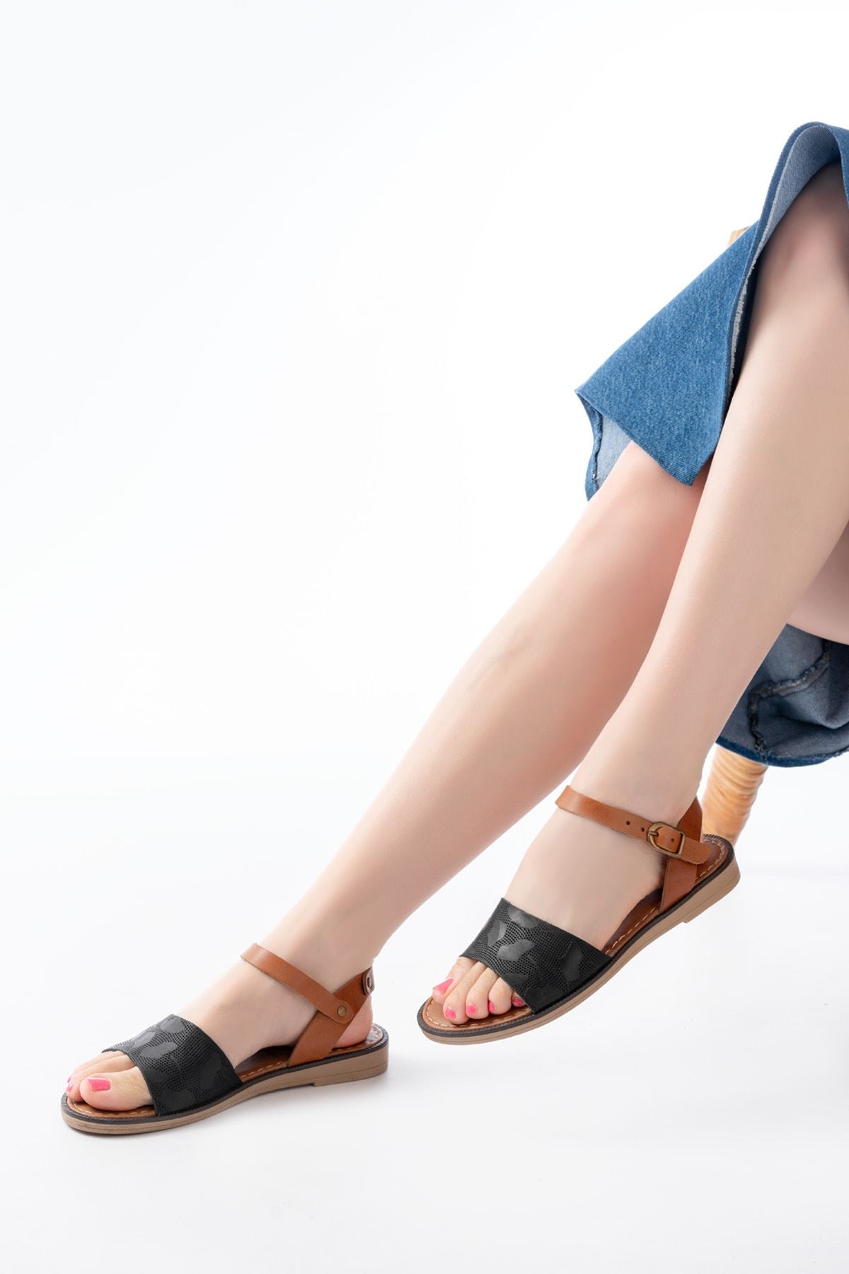 Ayakkabı Aşkı Siyah Ortopedik Hakiki Deri Kadın Sandalet