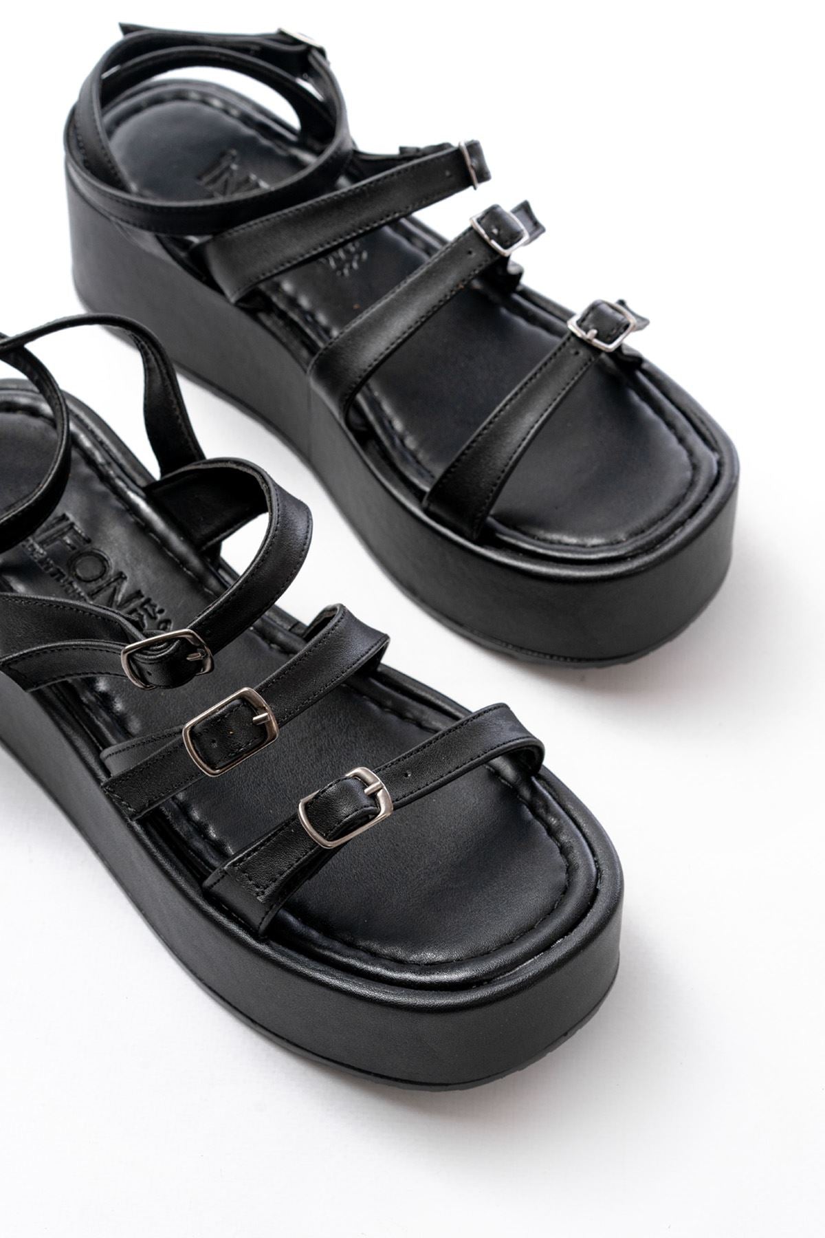 Ayakkabı Aşkı Siyah Tokalı Bilekten Bağlamalı Dolgu Kadın Sandalet