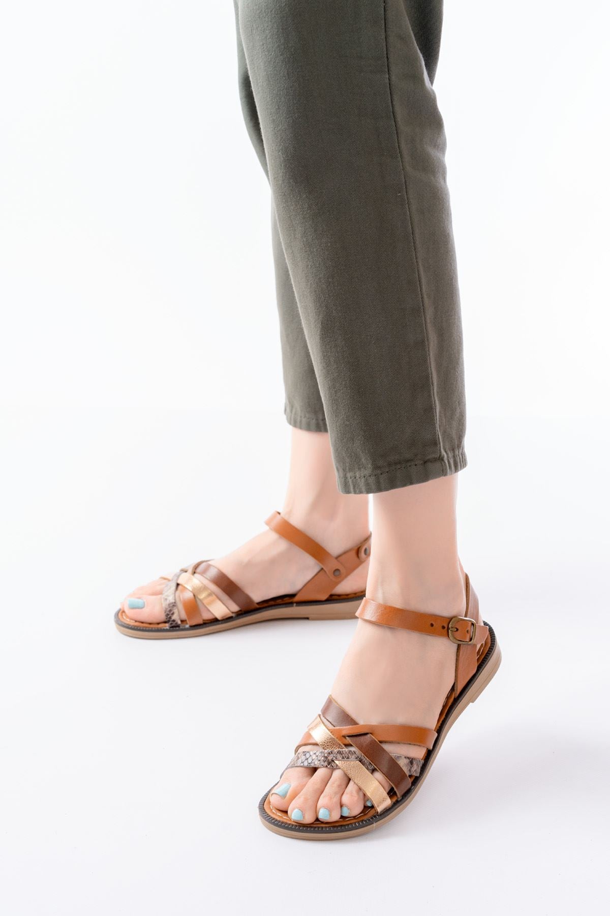 Ayakkabı Aşkı Taba Garni Hakiki Deri Ortopedik Taban Kadın Sandalet