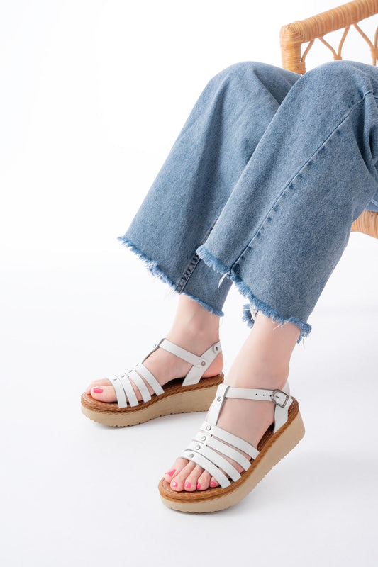 Ayakkabı Aşkı Beyaz Hakiki Deri Ortopedik Taban Kadın Sandalet