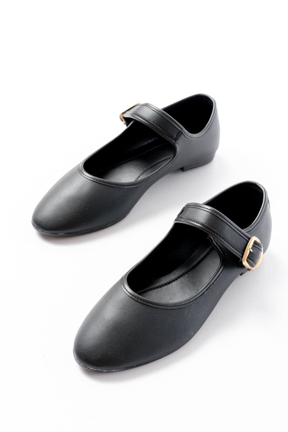 Ayakkabı Aşkı 2606 Siyah Baretli Günlük Bayan Ayakkabı