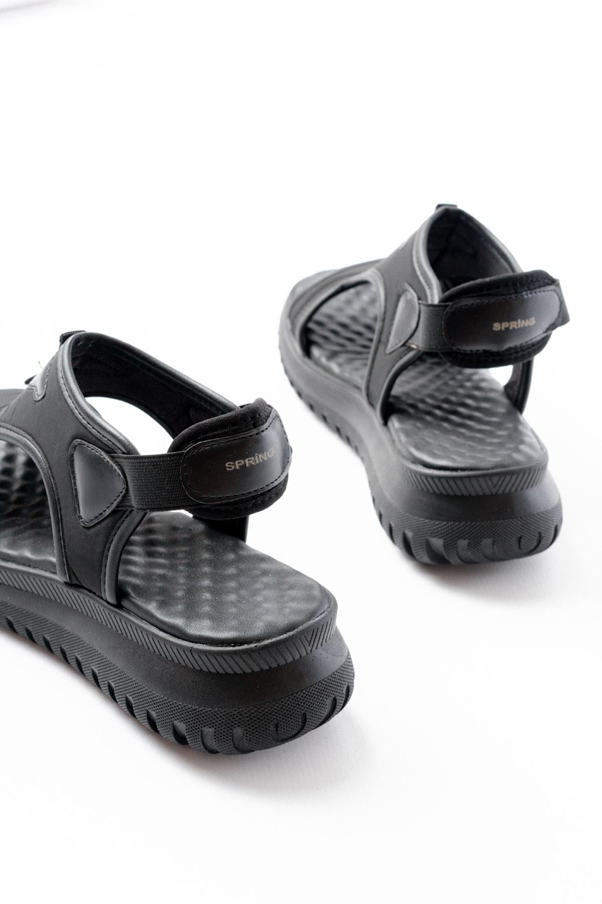 Ayakkabı Aşkı Siyah Spring Paraşüt Kumaş Lastikli Ortopedik Kadın Sandalet