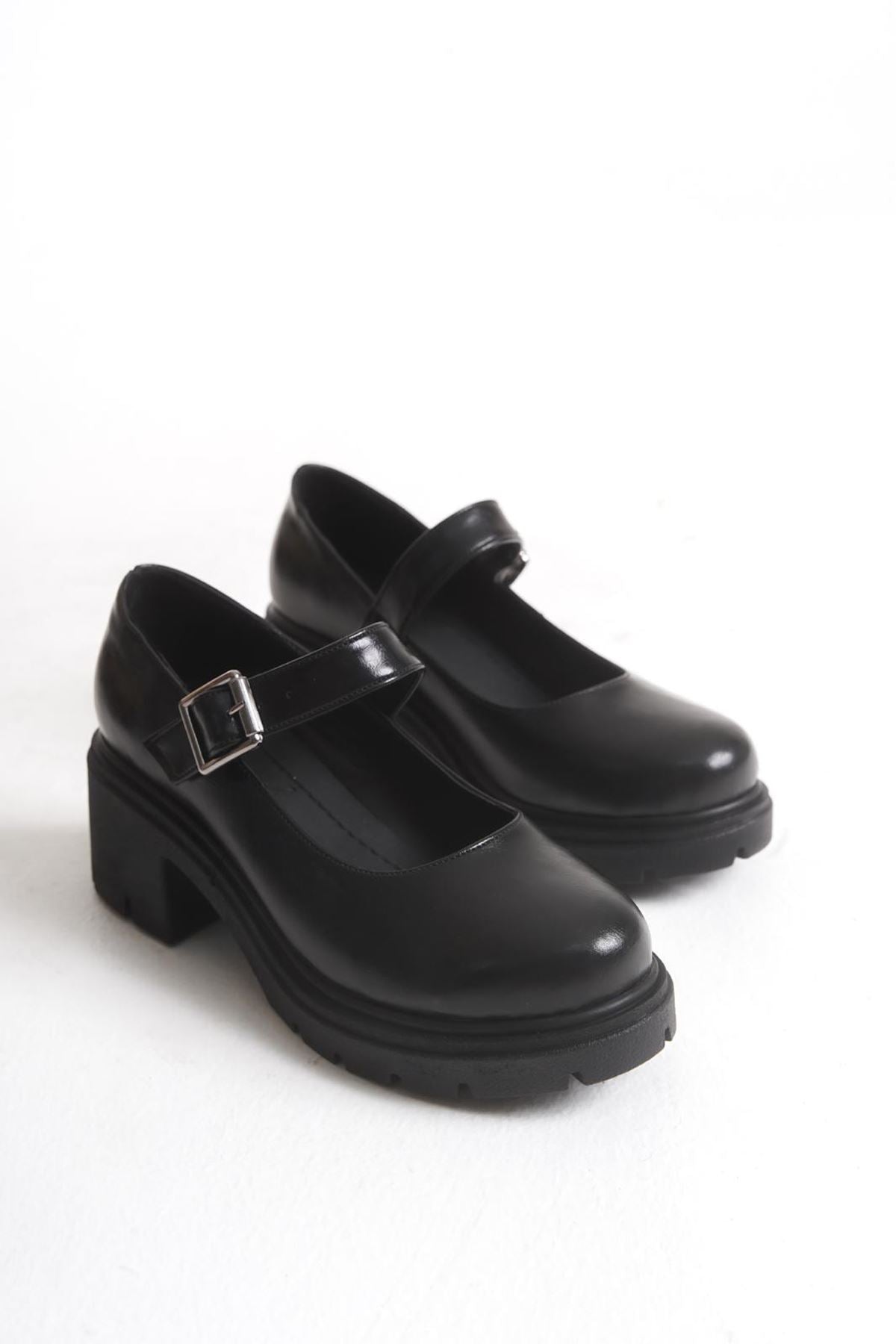 Ayakkabı Aşkı Siyah Kırışık Rugan Tokalı Yüksek Tabanlı Loafer Ayakkabı
