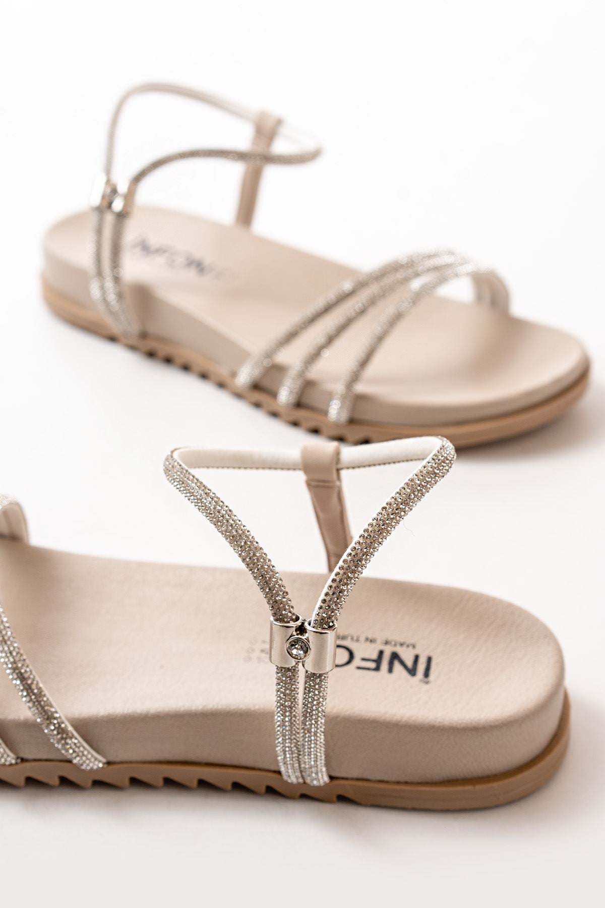 Ayakkabı Aşkı Bej Gümüş Taşlı Günlük Kadın Sandalet - Ayakkabı Aşkı