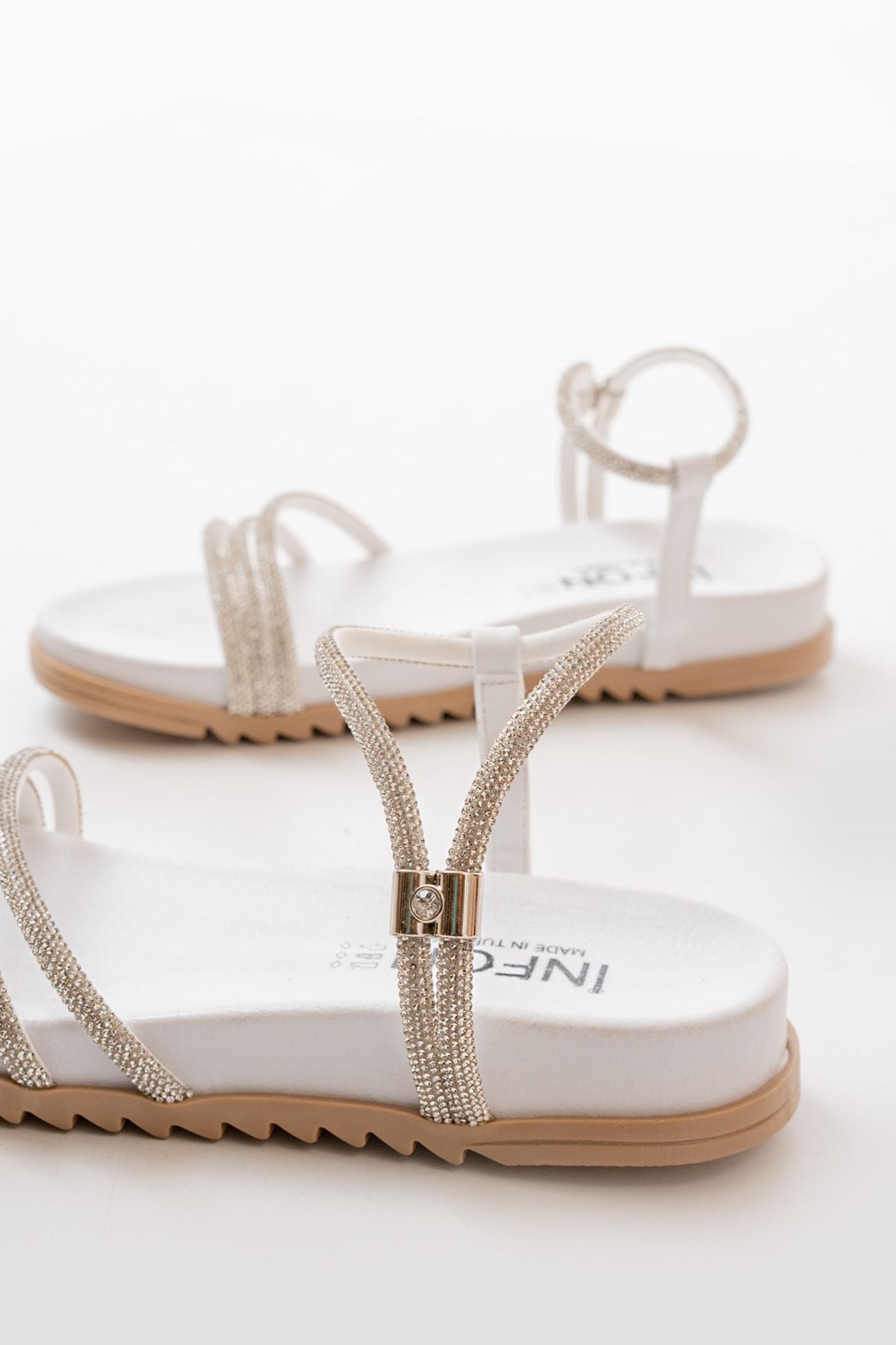 Ayakkabı Aşkı Beyaz Gümüş Taşlı Günlük Kadın Sandalet - Ayakkabı Aşkı