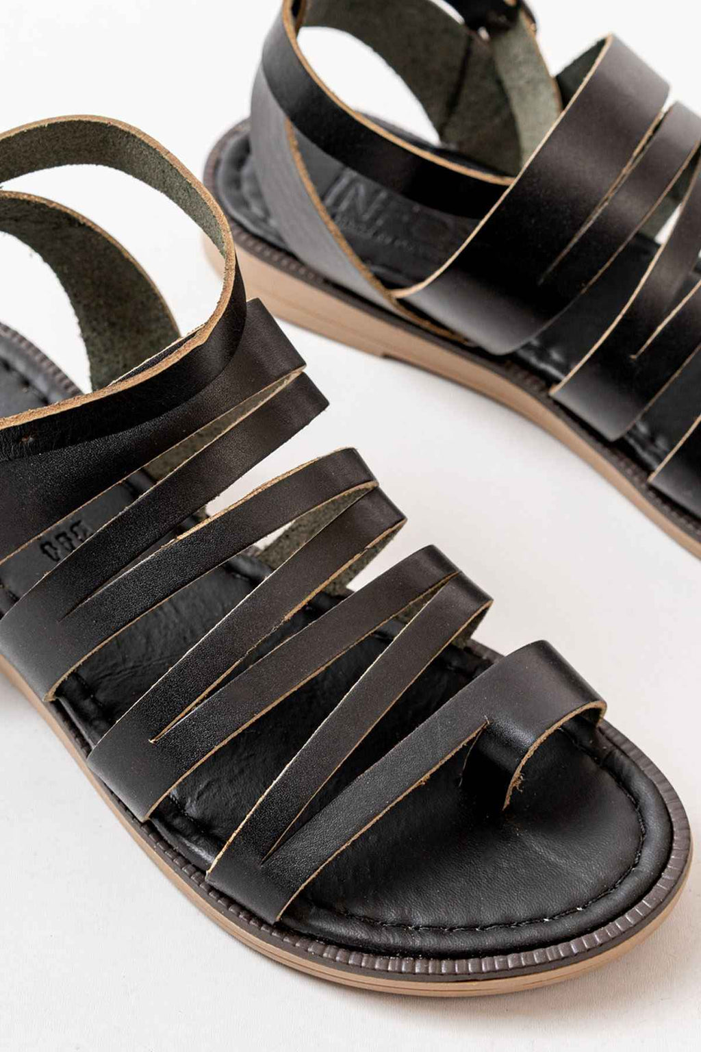 Ayakkabı Aşkı 205-041 Siyah Ortopedik Hakiki Deri Kadın Sandalet