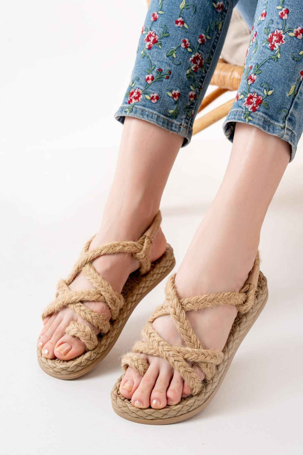Ayakkabı Aşkı 402 Bej Hasır Kadın Sandalet