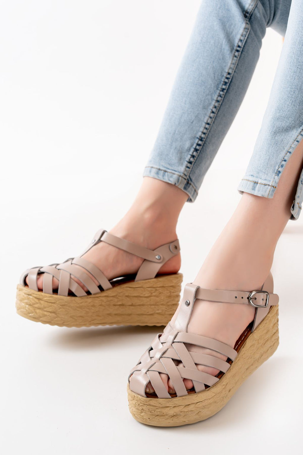 Ayakkabı Aşkı Bej Ortopedik Hakiki Deri Dolgu Kadın Sandalet - Ayakkabı Aşkı