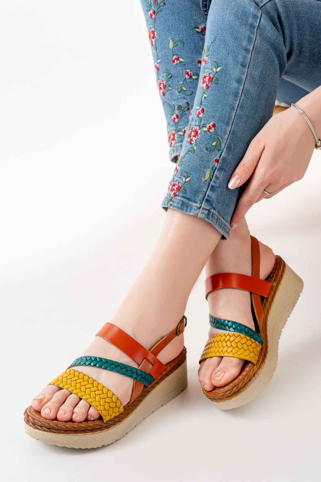 Ayakkabı Aşkı 730-152 Multi Ortopedik Hakiki Deri Dolgu Kadın Sandalet