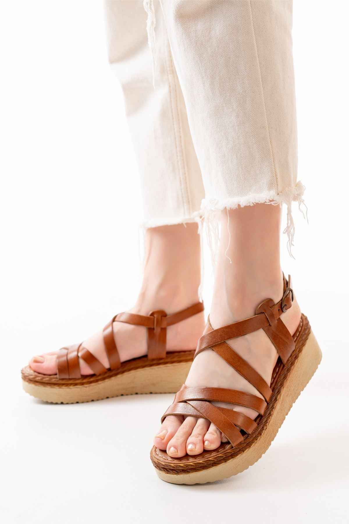 Ayakkabı Aşkı 730-153 Taba Ortopedik Hakiki Deri Dolgu Kadın Sandalet