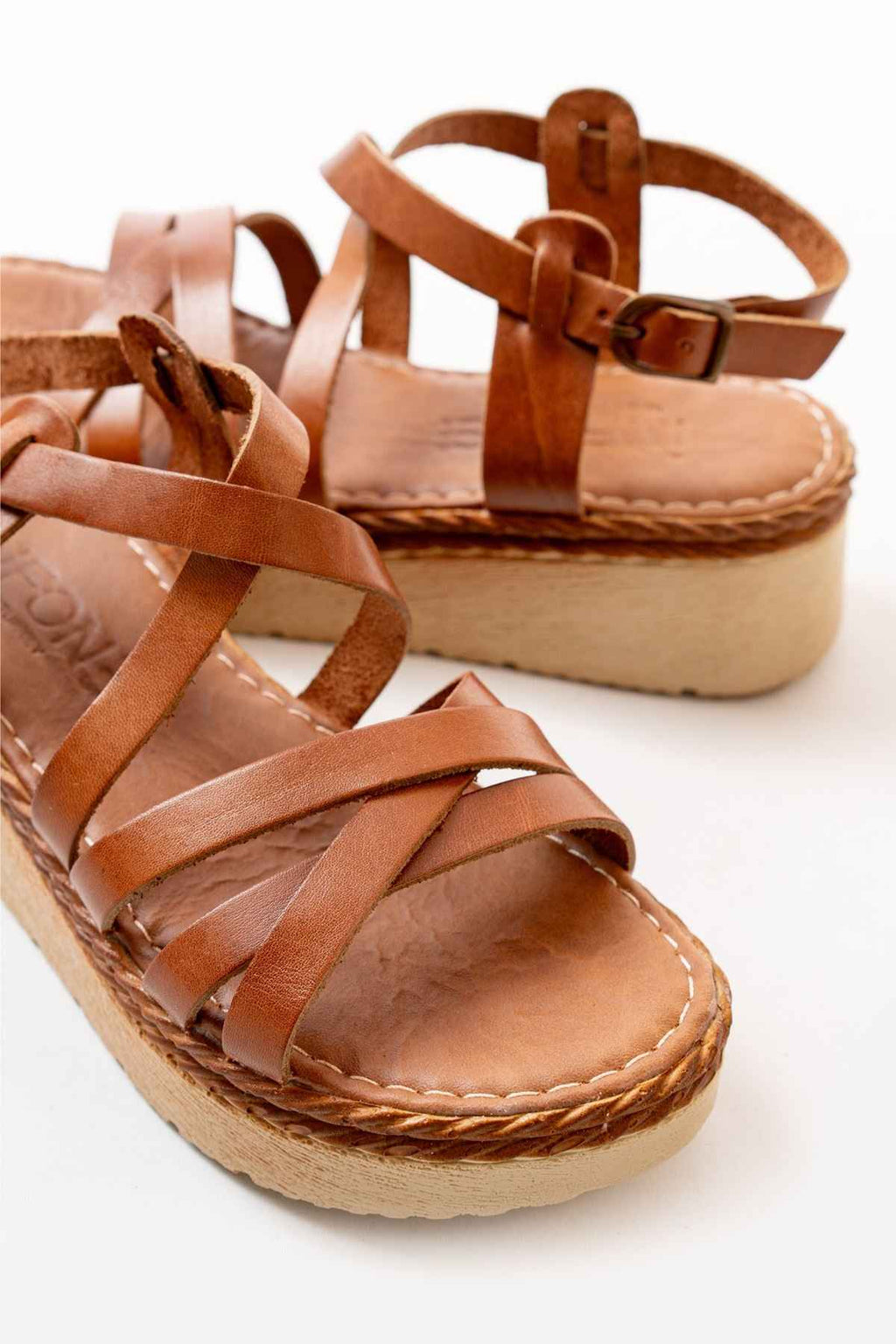 Ayakkabı Aşkı 730-153 Taba Ortopedik Hakiki Deri Dolgu Kadın Sandalet