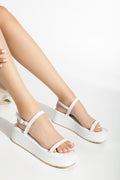 Ayakkabı Aşkı Beyaz Dolgu Topuk Kadın Sandalet - Ayakkabı Aşkı