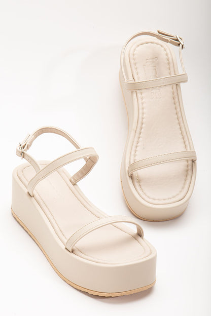 Ayakkabı Aşkı Bej Dolgu Topuk Kadın Sandalet