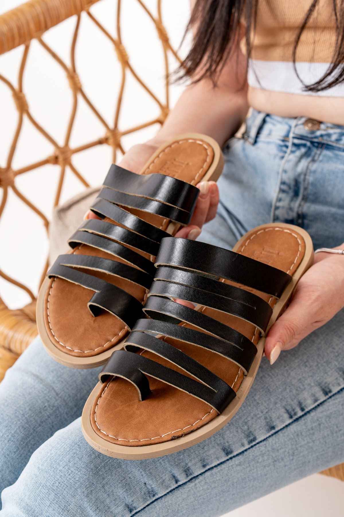 Ayakkabı Aşkı 169-082 Siyah Ortopedik Hakiki Deri Kadın Terlik