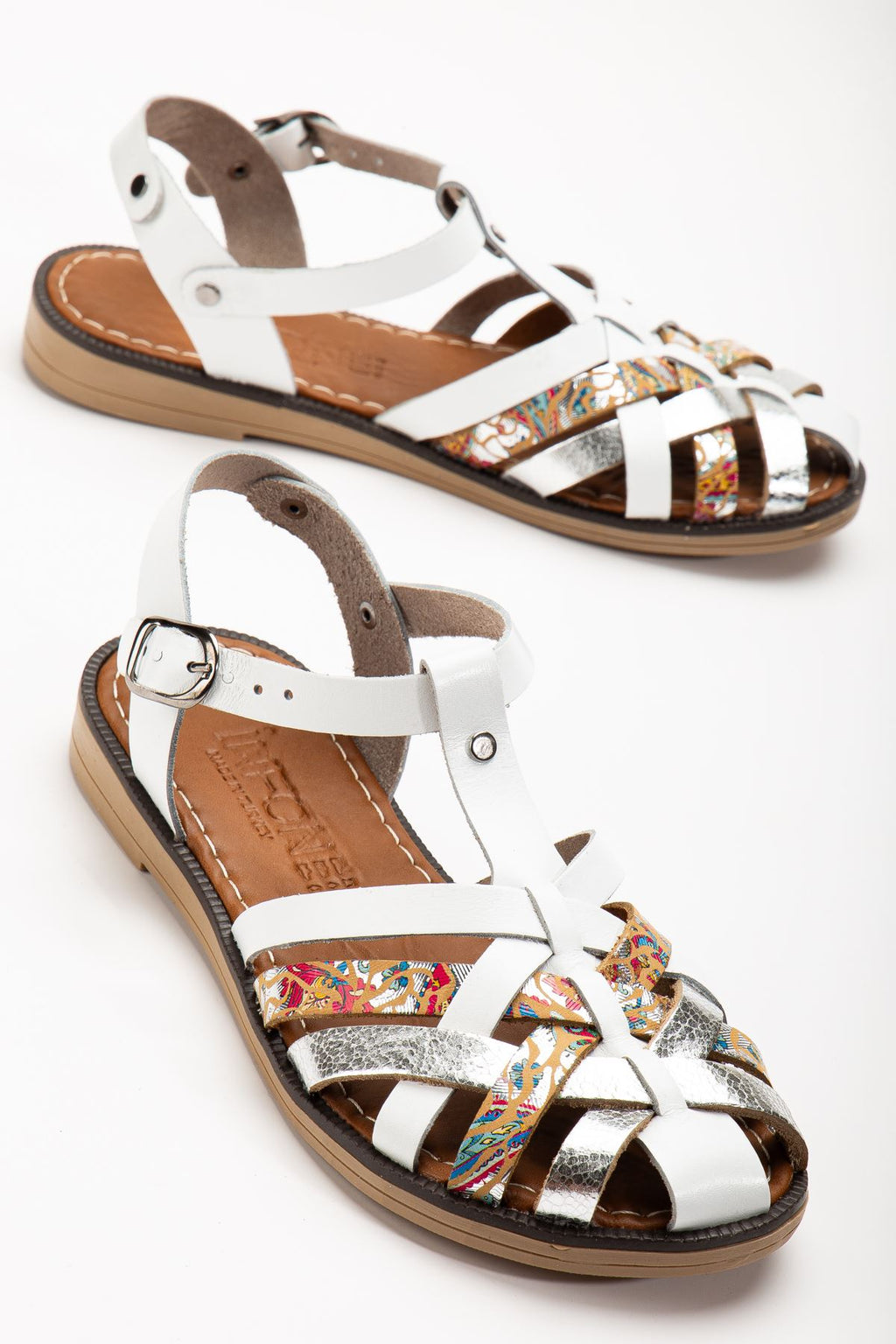 Ayakkabı Aşkı Beyaz Garni Ortopedik Hakiki Deri Kadın Sandalet - Ayakkabı Aşkı