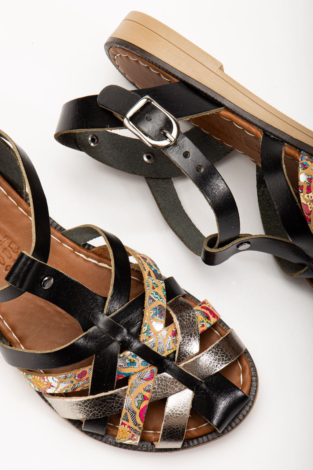 Ayakkabı Aşkı Siyah Garni Ortopedik Hakiki Deri Kadın Sandalet