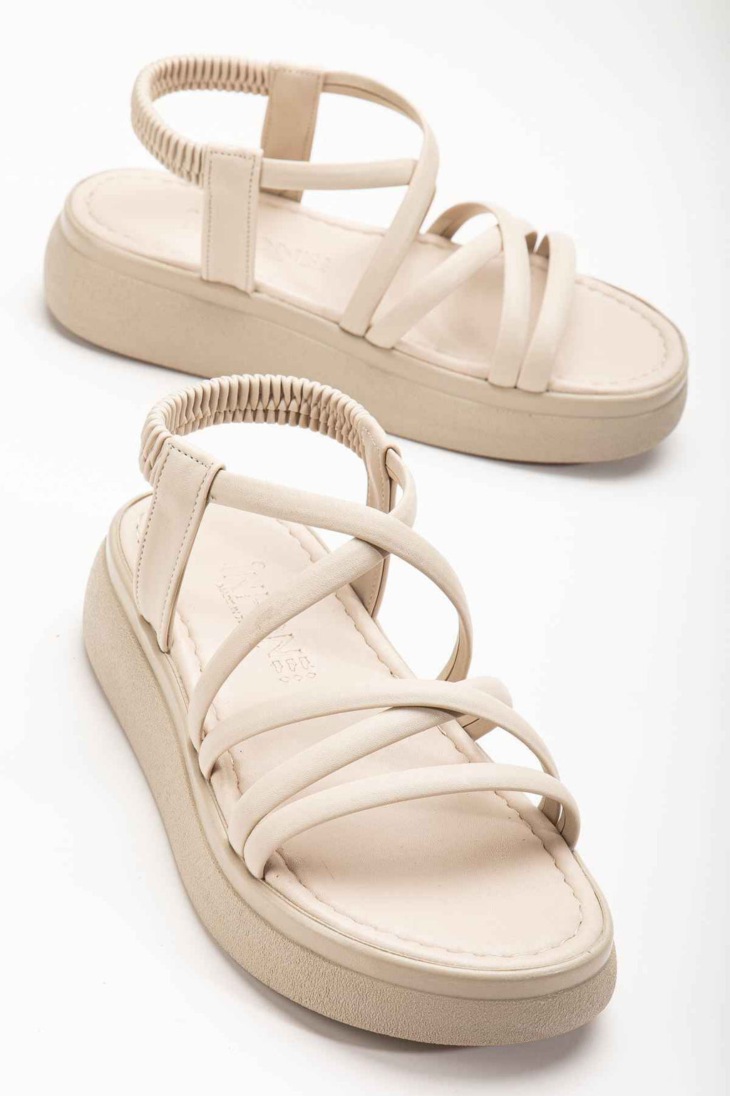 Ayakkabı Aşkı 24413-841 Bej Dolgu Topuk Kadın Sandalet