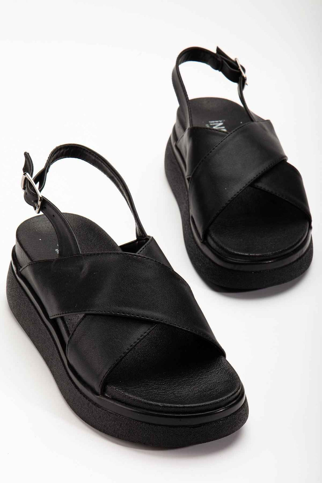 Ayakkabı Aşkı 24422-1164 Siyah Dolgu Topuk Kadın Sandalet