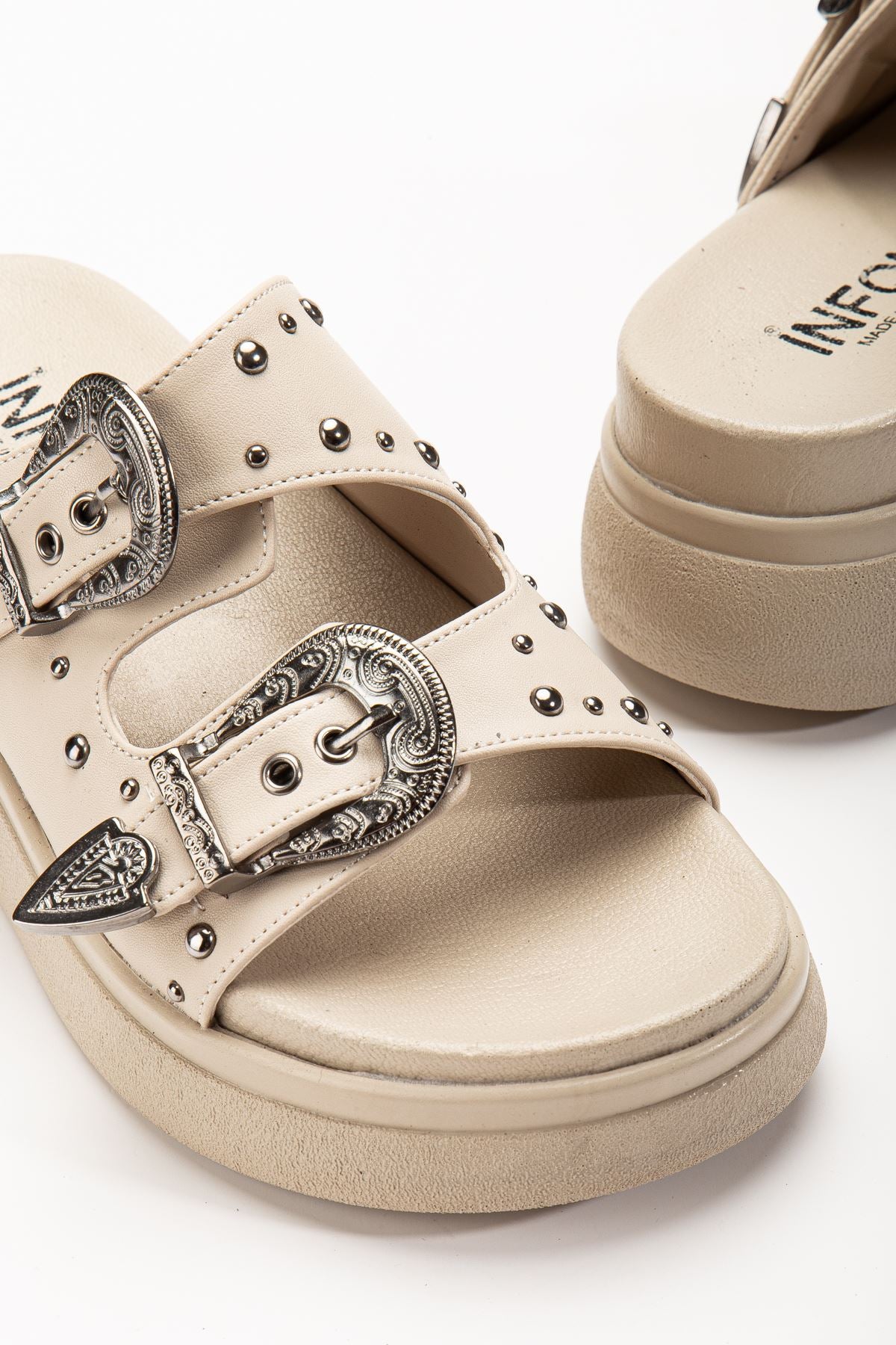 Ayakkabı Aşkı Bej Dolgu Topuk Kadın Sandalet - Ayakkabı Aşkı