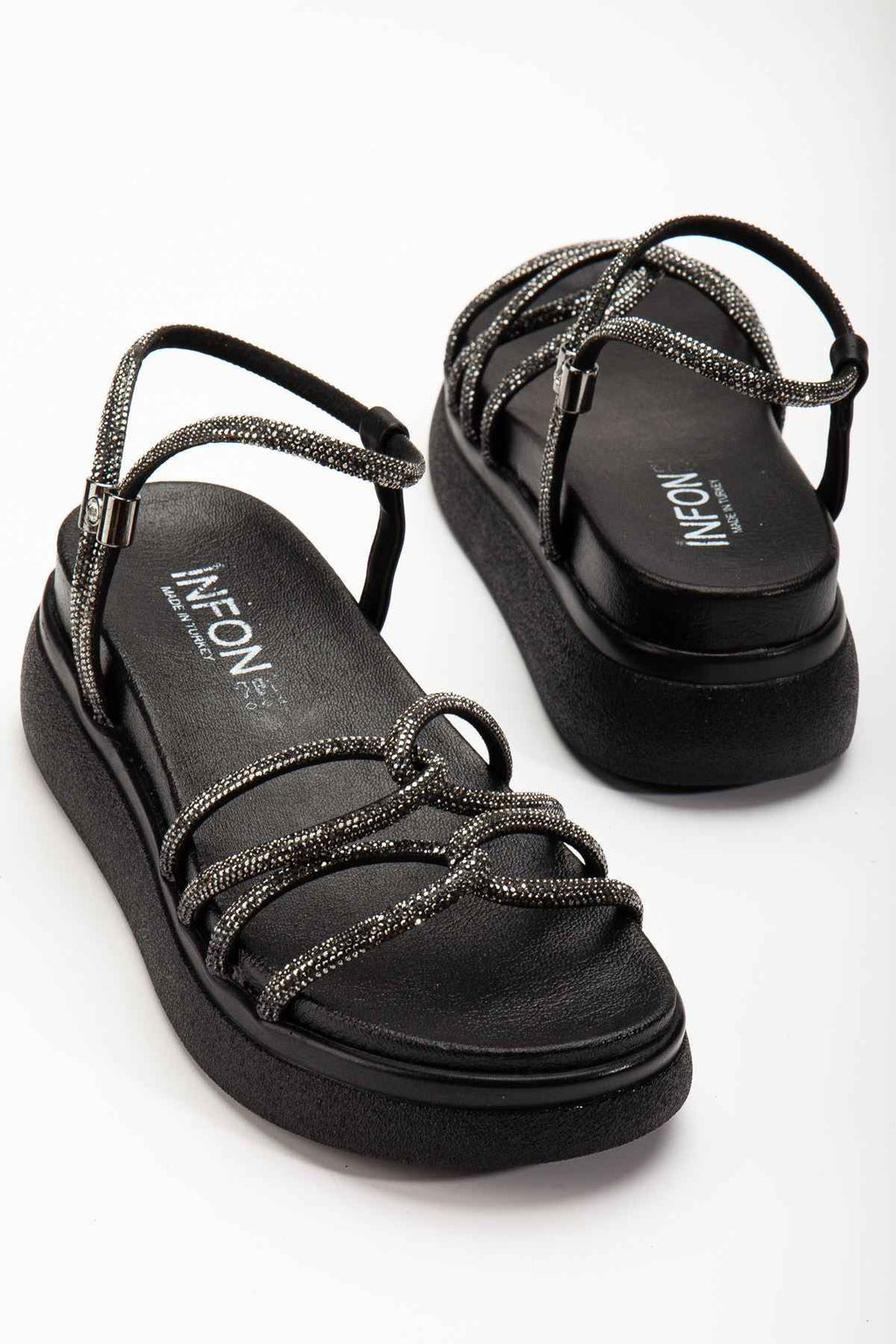 Ayakkabı Aşkı 24422-1221 Siyah Dolgu Topuk Kadın Sandalet