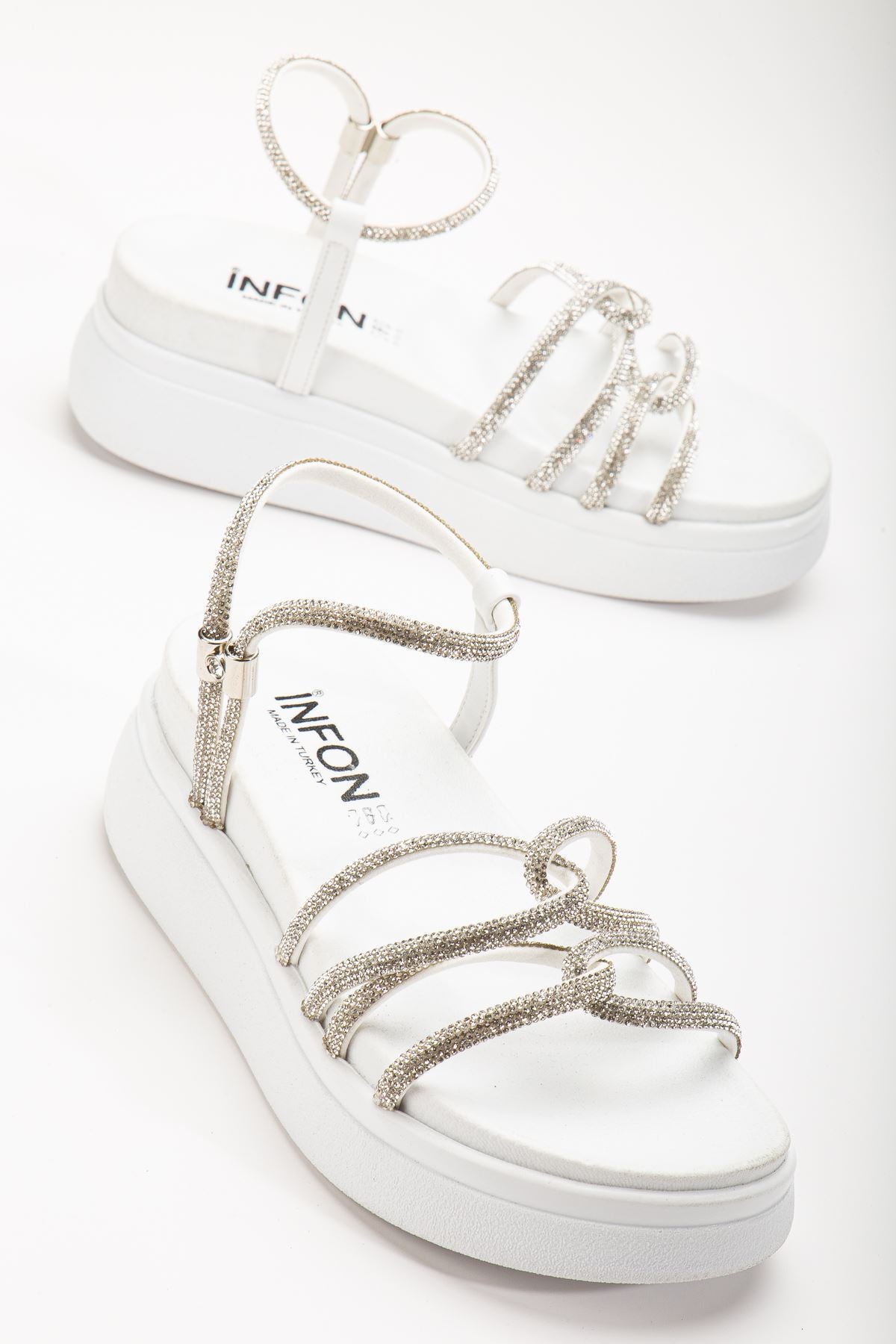 Ayakkabı Aşkı Beyaz Dolgu Topuk Kadın Sandalet