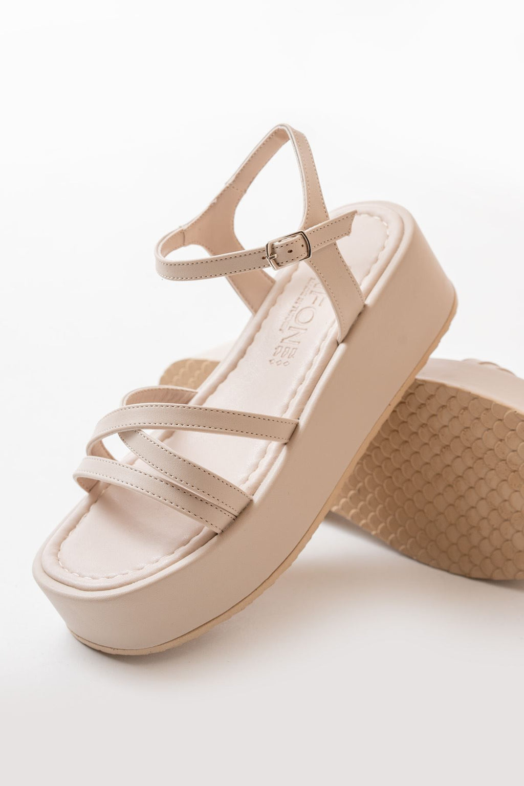 Ayakkabı Aşkı Bej Dolgu Kadın Sandalet - Ayakkabı Aşkı